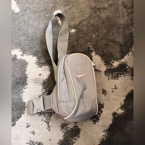 Nike crossbody bag